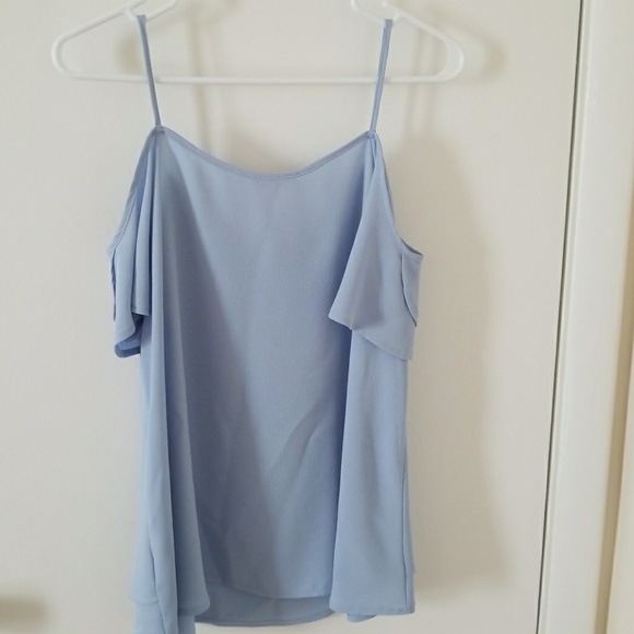 Cold shoulder top - Picture 2 of 3